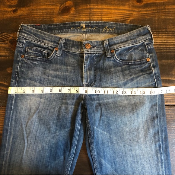 7 For All Mankind Women’s 27 Flare Jeans Light Wash Denim Boho Festival Stretch - Picture 10 of 16